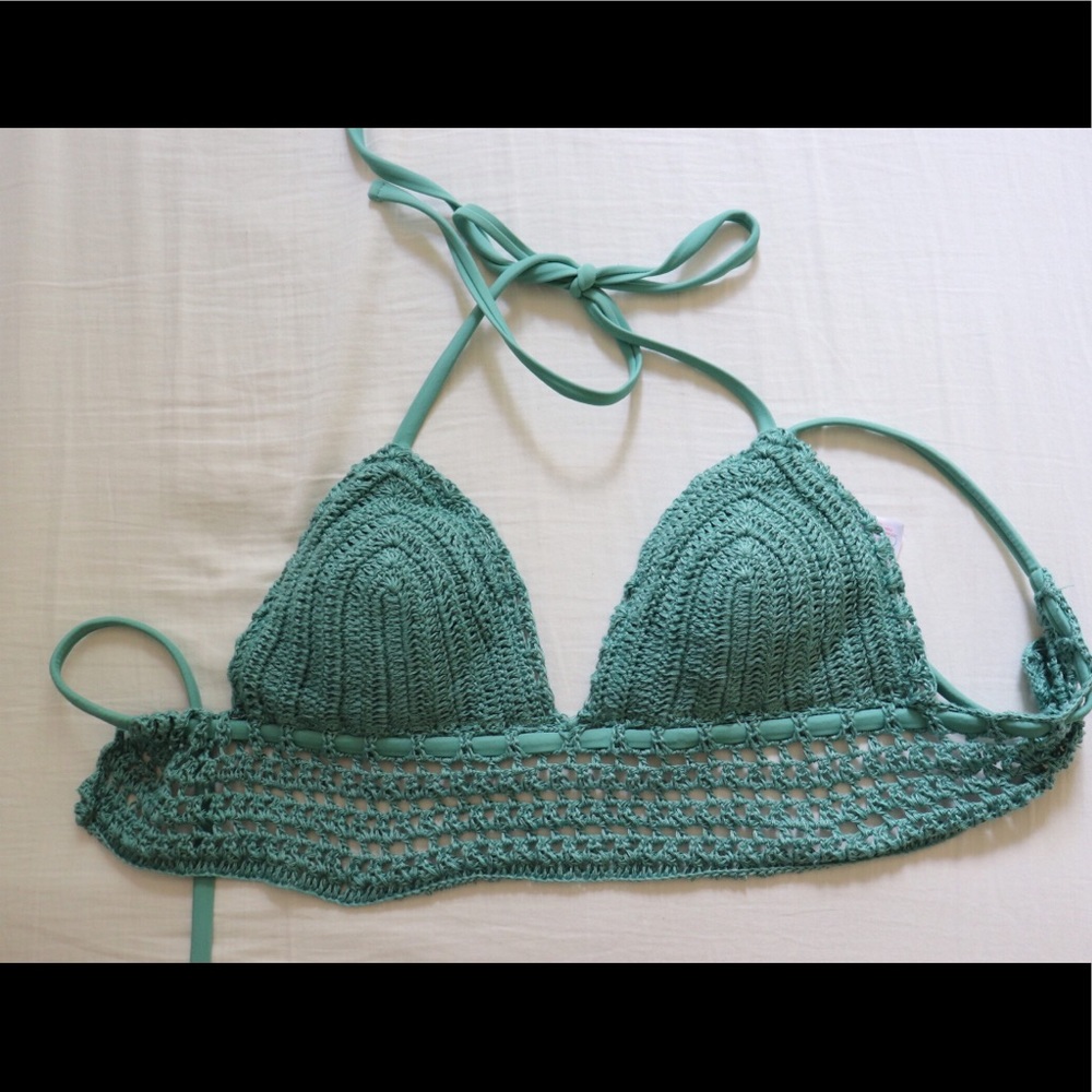 Crochet bikini - Picture 2 of 5